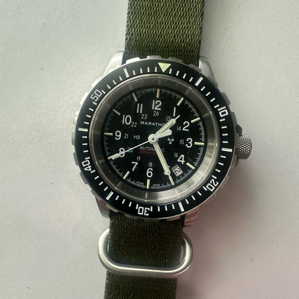 Marathon GSAR 41mm with free extras!